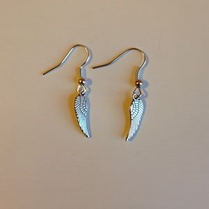 SILVER ANGEL WINGS